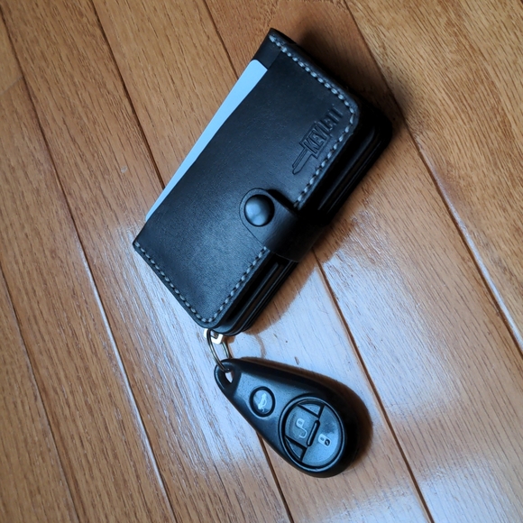 Keylett Leather Wallet, RFID, Black, NWT - Picture 6 of 8